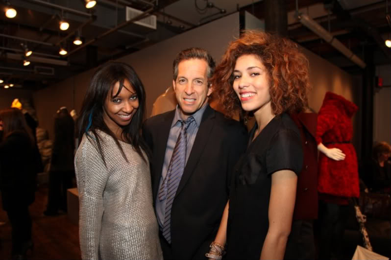 Kenneth Cole Loves Bloggers